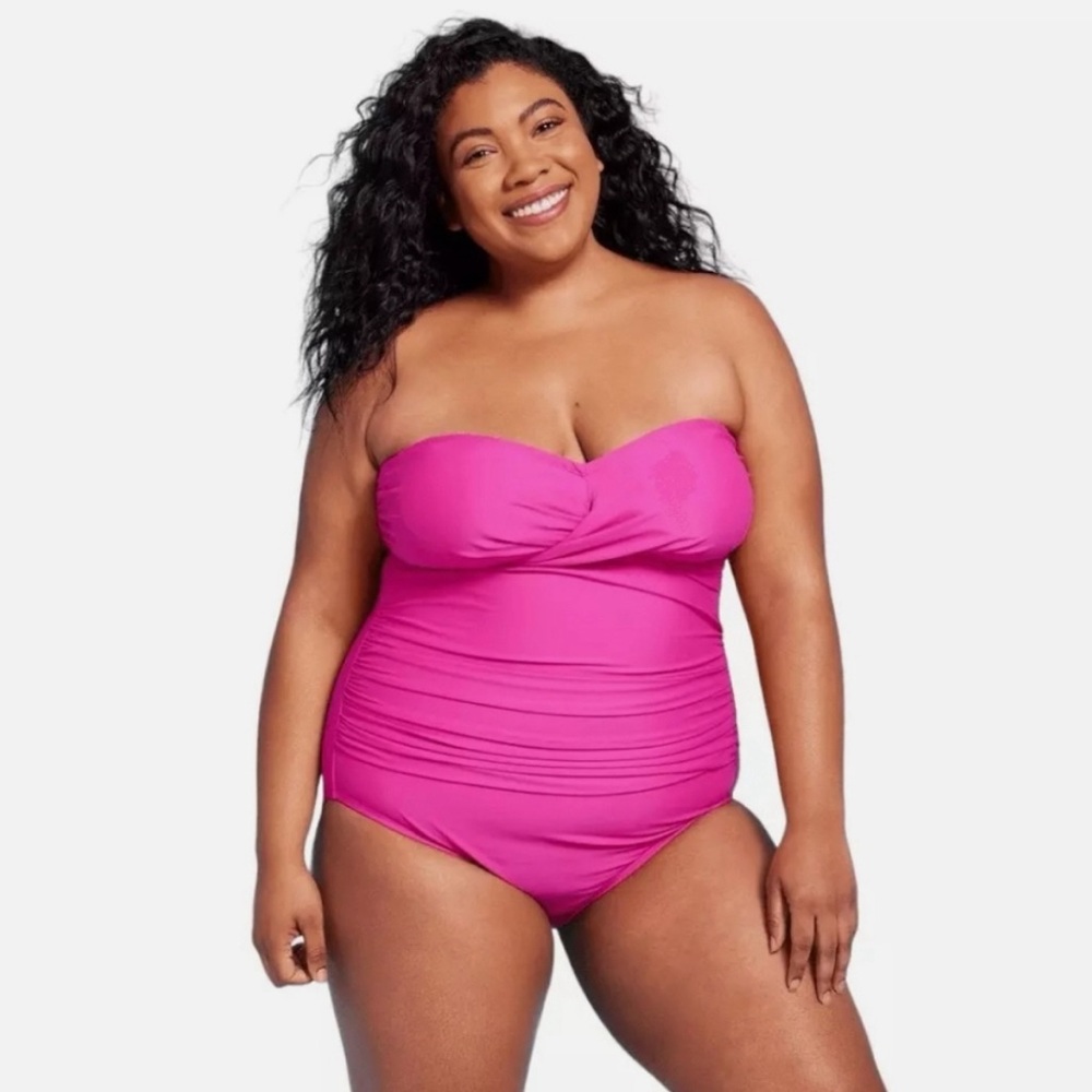 Women's Pink Strapless Swimsuit